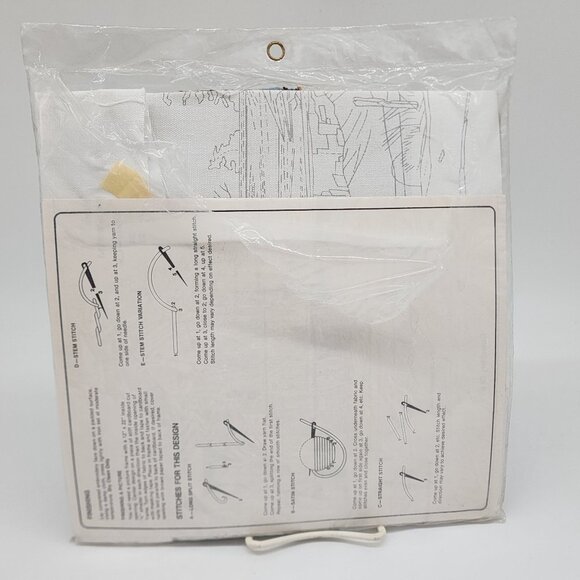 Columbia Minerva Hallmark Design Collection Stitchery Kit 12" x 22" Barn Scene - Picture 3 of 4